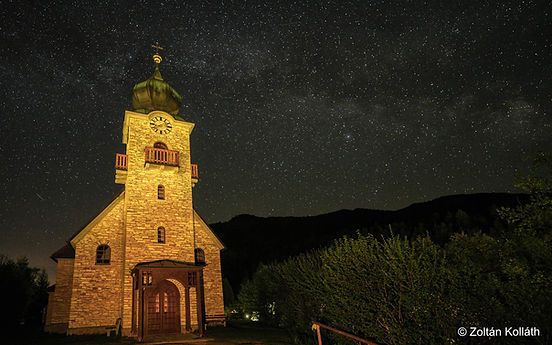 Sternenhimmel bei der Kirche Stein an der Enns