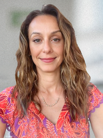 Writer: Nada Jarmakani