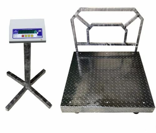 Industrial digital scale with display and stainless steel platform, Platform Scale. For weighing goods.
