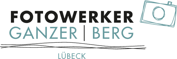 Fotowerker Ganzer Berg Lübeck Logo