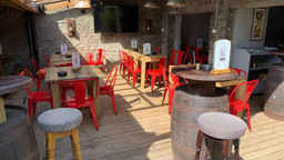 Patio (17).jpeg