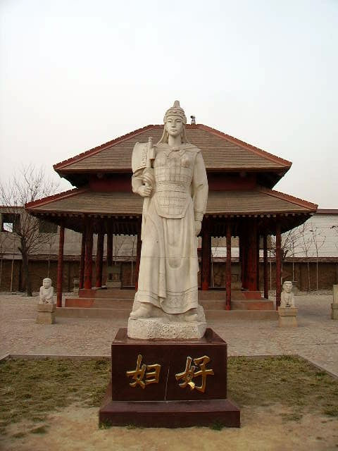 Estátua de Fu Hao