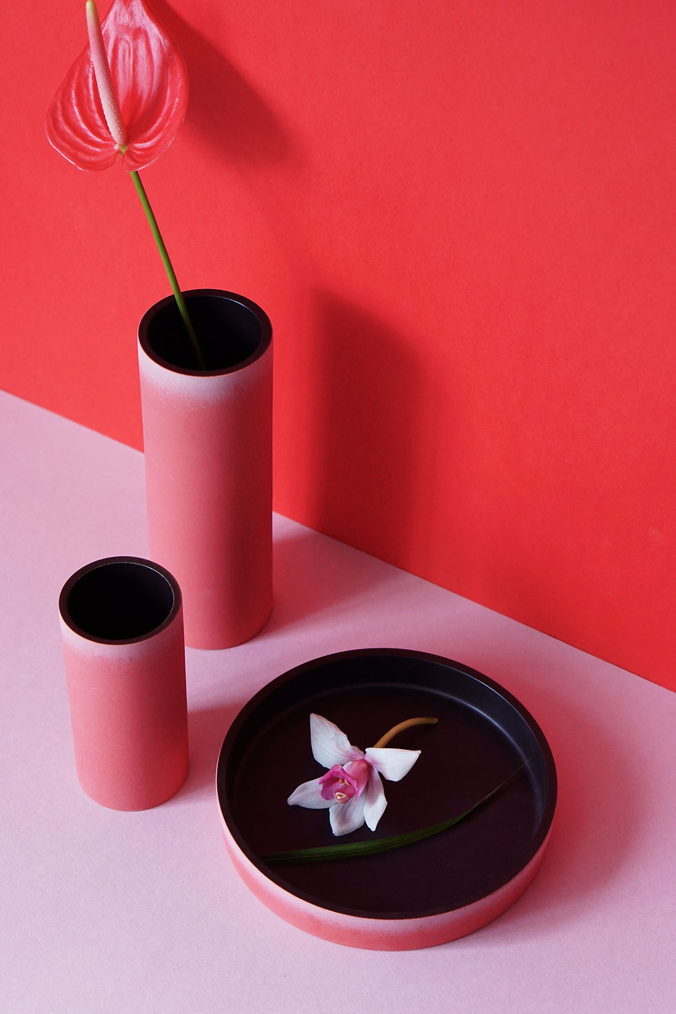 Thumbnail: The Tubular Vase Set (Imperial Red)