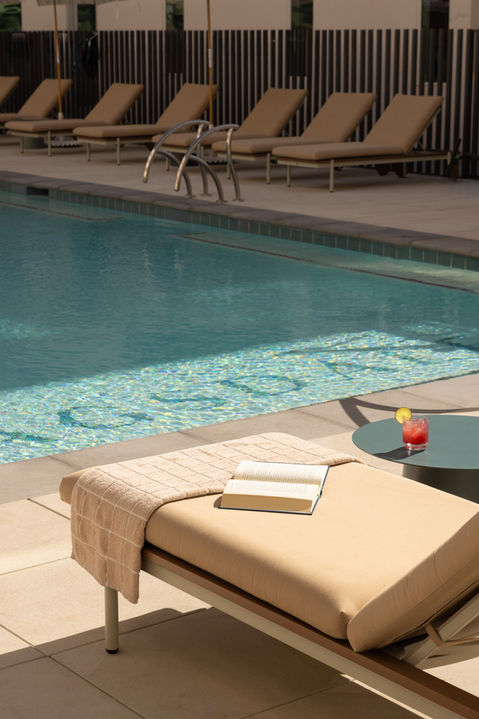 Ragsdale is a multifamily and downtown condo community in Phoenix, Arizona featuring hospitality-inspired residential amenities and desert-inspired interior design.
