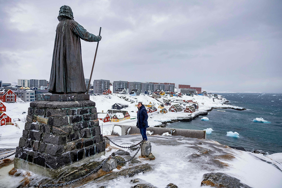 Greenland’s icy coastline with Sermitsiaq mountain near Nuuk, symbolizing the island’s long history of resisting foreign control amid renewed U.S. interest in 2026.