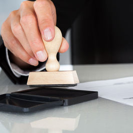 Quelles sont les étapes entre le compromis de vente et l’acte de vente définitif ?
