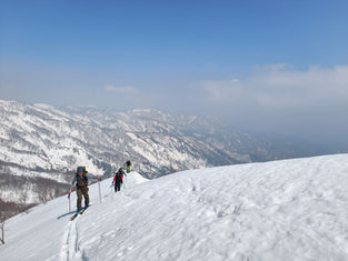 粟立山 ツアースキーの魅力