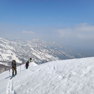 粟立山 ツアースキーの魅力