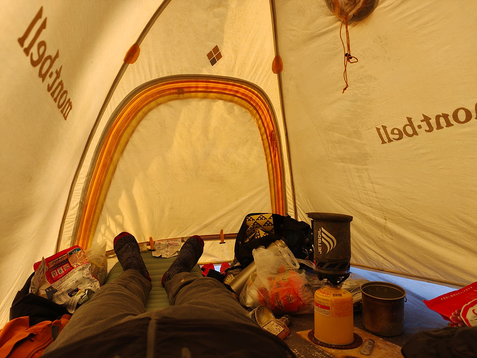 テントの中で癒される。