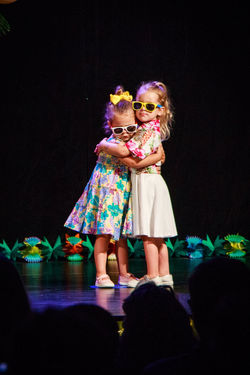 hug
