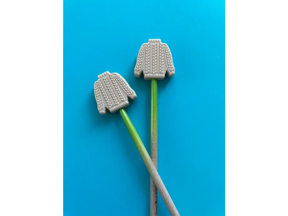 Knitting Needle Point Protectors: Knit Sweater