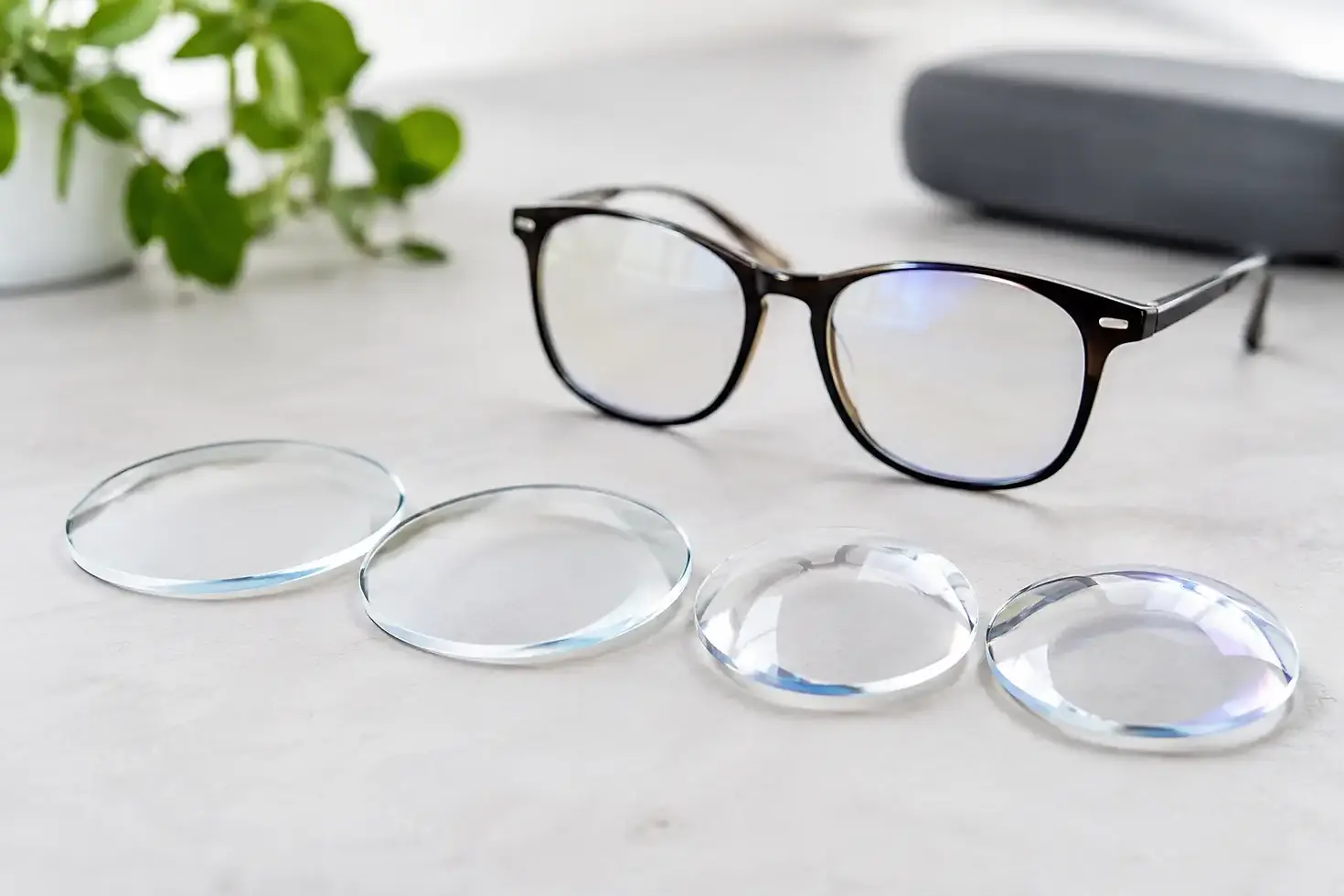 Freeform Lenses Compared With Standard Lenses