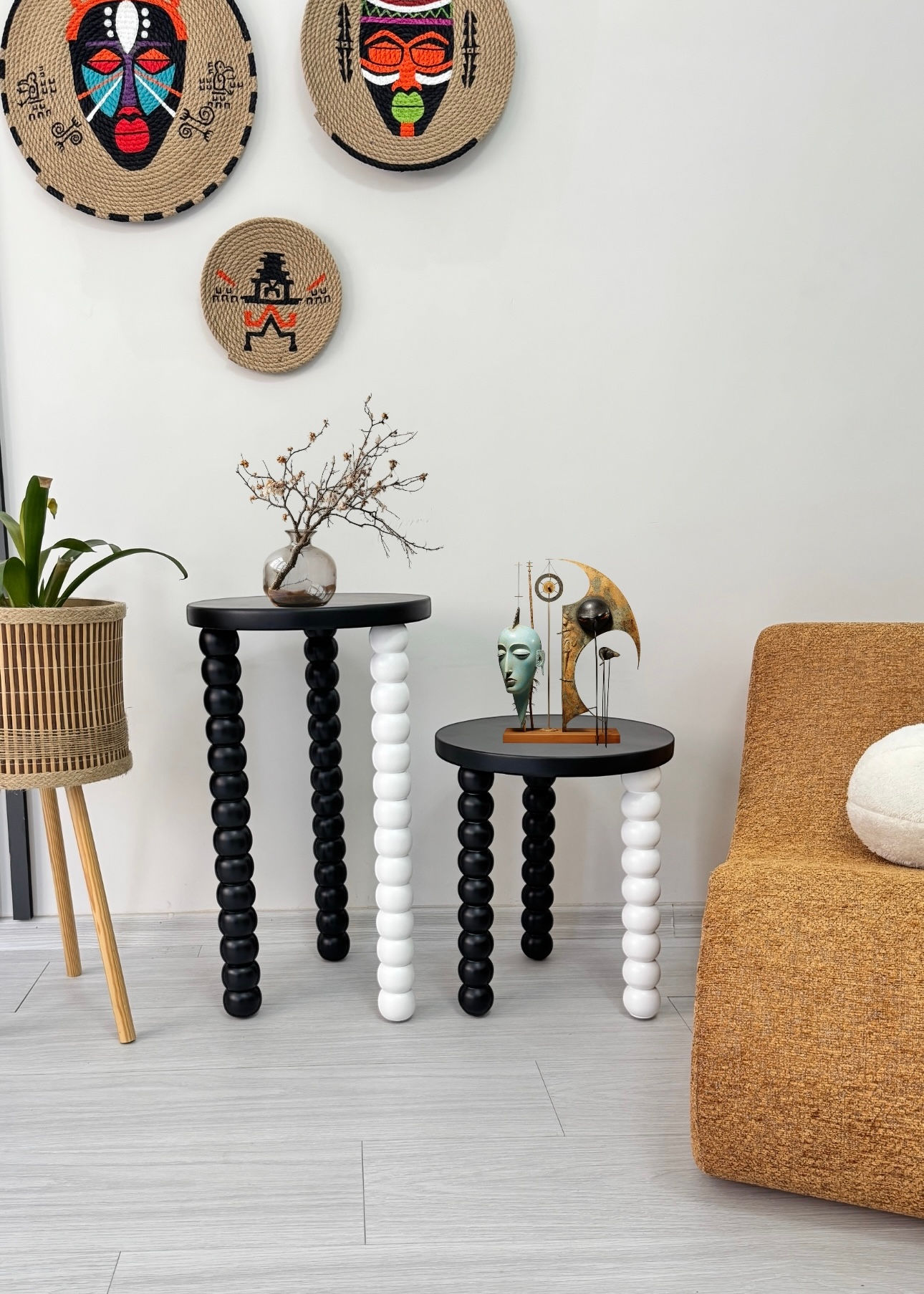 Ahşap 2’li Set Boncuk Ayaklı Yan Sehpa Modern Siyah & Beyaz Renk 