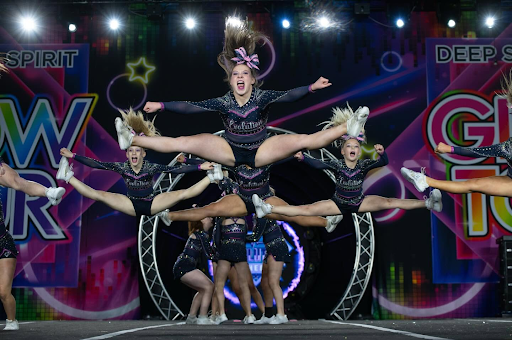 Competitive Cheer at EvolveKids