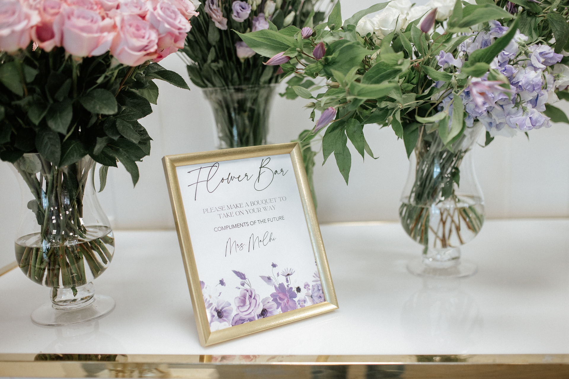 Posh & Peony is a luxury wedding planning service crafting unforgettable celebrations that blend elegance, whimsy, and meticulous detail. Let your love story unfold with timeless style and vibrant charm.