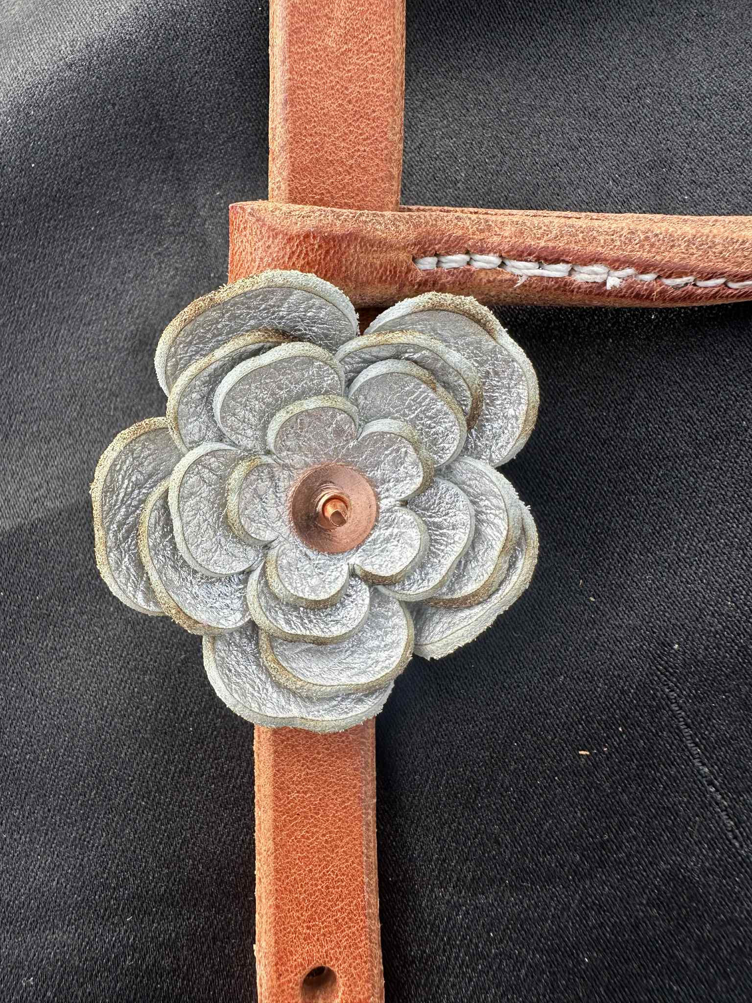Silver Flower Headstall | Russet | Single Ear