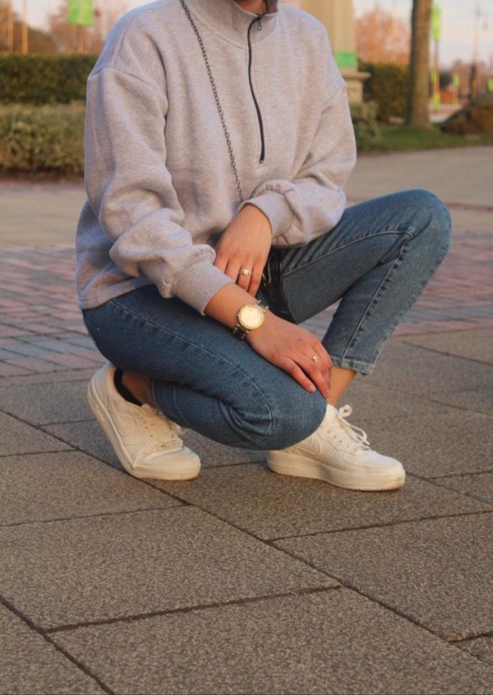 Thumbnail: Oversized Zipped Fleece Sweatshirt 