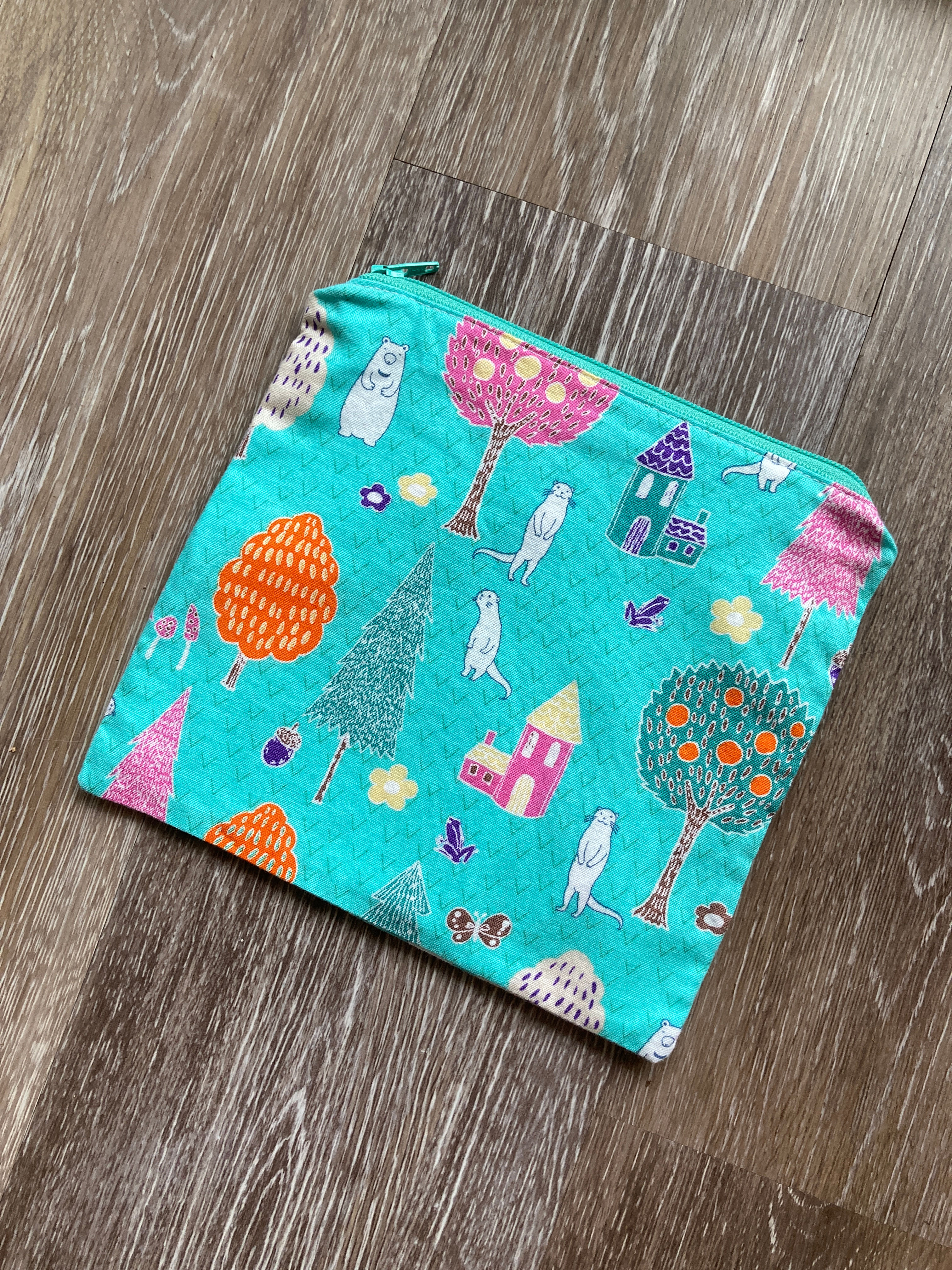 Otters, Bears & Friends