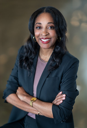 Iisha Miller - 01 (4x5 for IG) .jpg