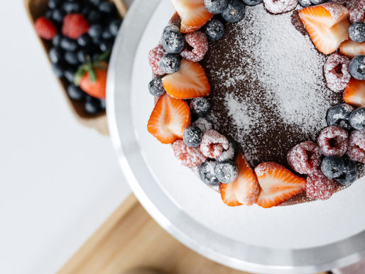 Summer Fair Cake Stand