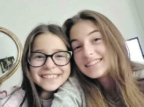 Sorelle di 12 e 16 anni scomparse: "Qualcuno le ha aiutate". Le accuse del padre e i dubbi sulla fuga