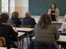 Docenti, assemblea per eleggere i rappresentanti dei genitori: le ore si contano nelle 40+40? Attenzione alla fase di voto