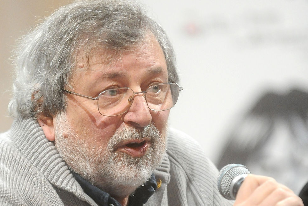 Francesco Guccini: “Il vecchio e il bambino” è la lezione che lascia alla scuola". Per vent’anni insegnante di italiano (VIDEO)
