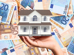 Bonus casa al 65% per infissi e condizionatori, cosa sta valutando il Governo