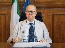Femminicidi, Valditara: "La cultura maschilista è espressione di prepotenza e di violenza"