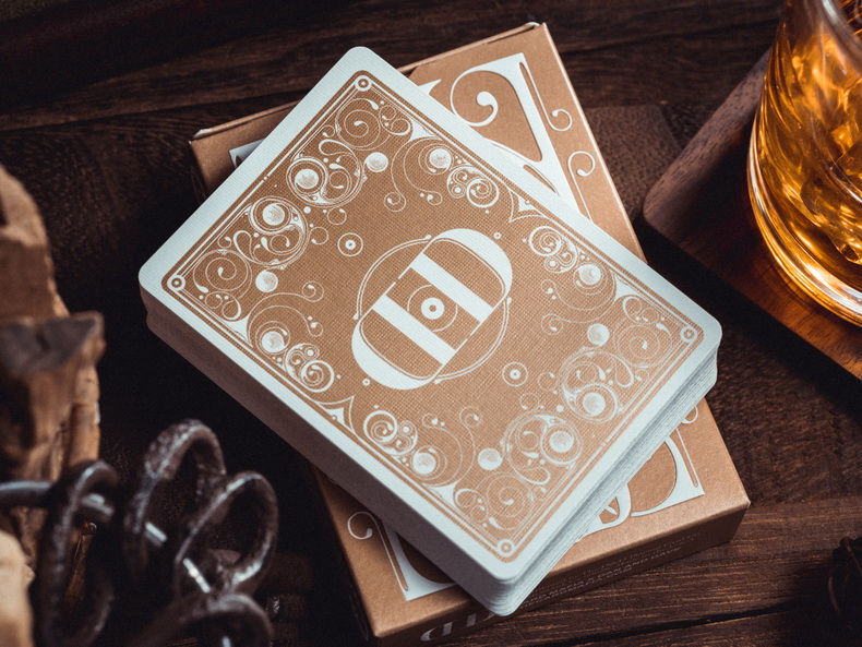 Thumbnail: Smoke & Mirrors v8 Gold Playing Cards