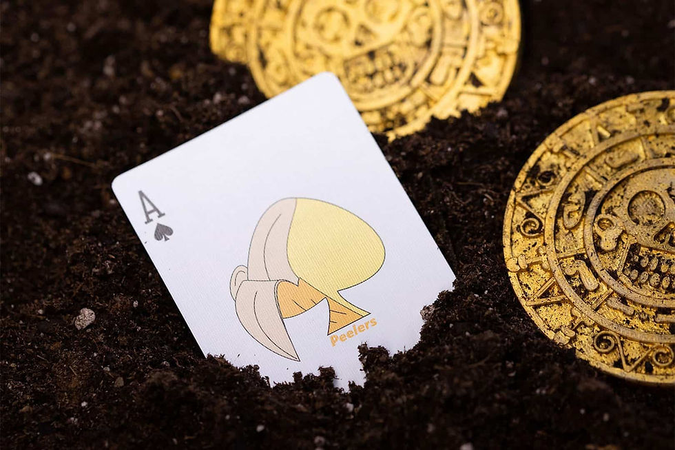 Thumbnail: Peelers v3 Playing Cards (Gold Private Reserve)