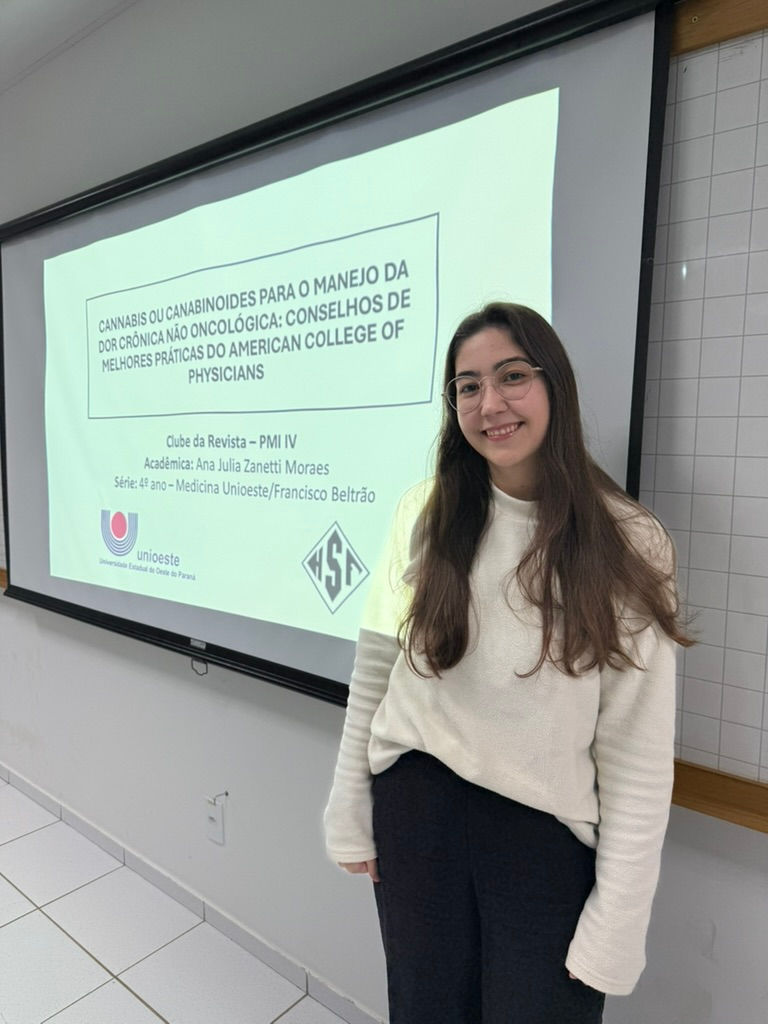 Acdm. Ana Moraes 