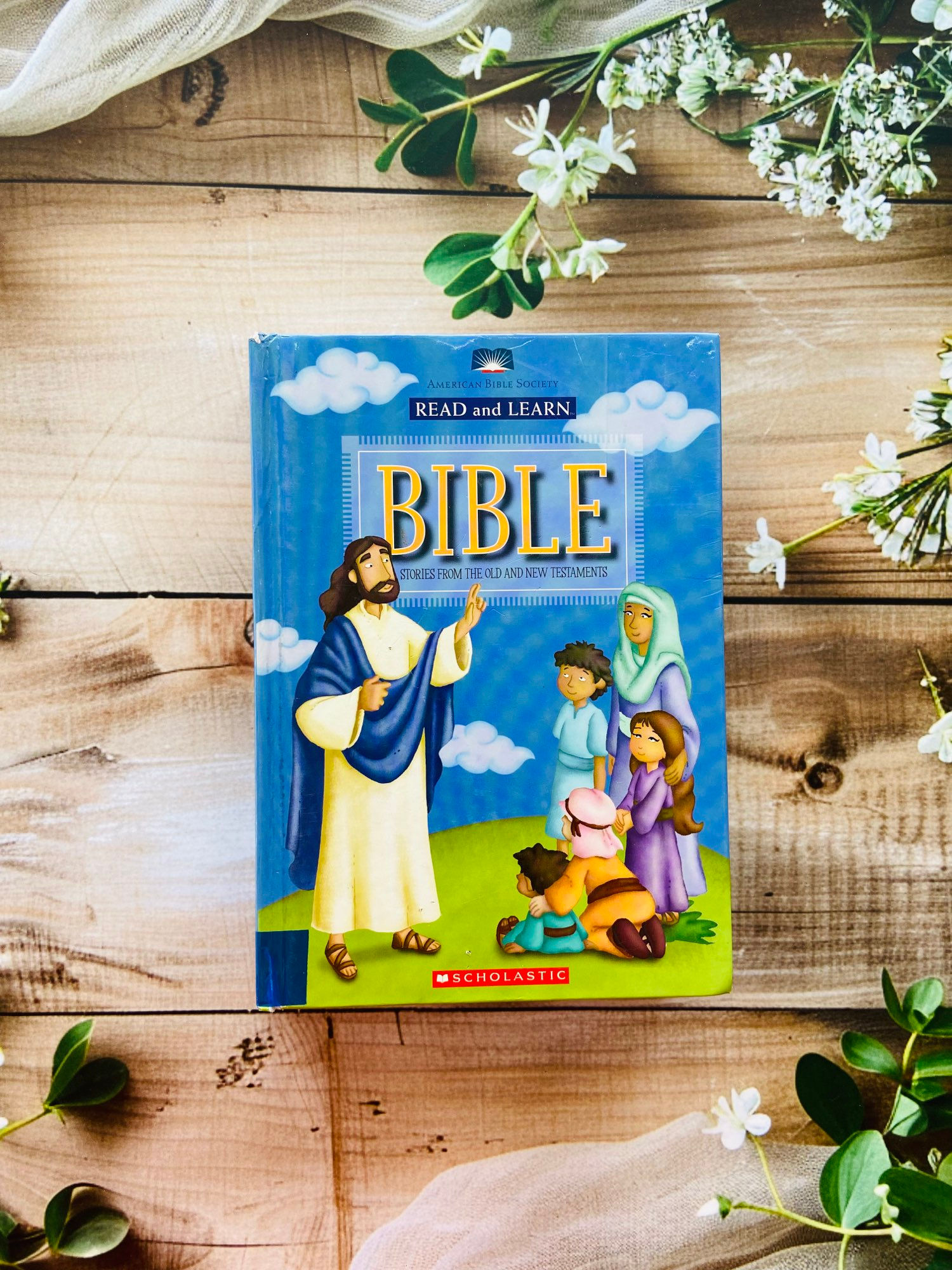 Read and Learn Bible - Scholastic