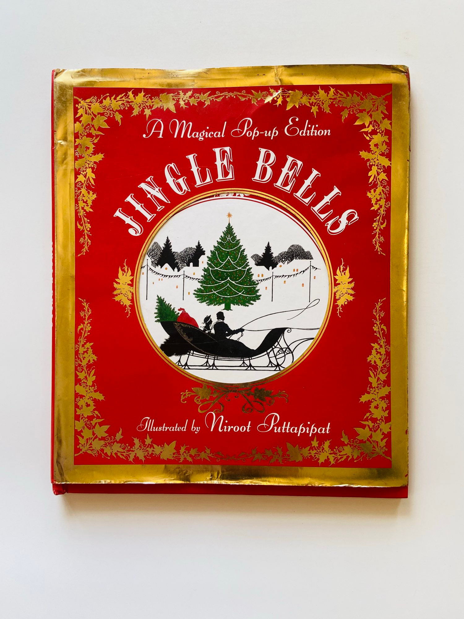 A magical pop-up edition jingle bells