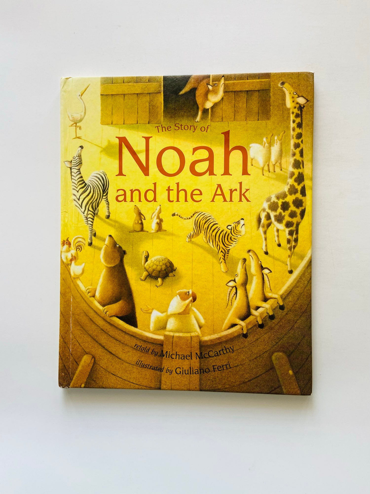 Noah and the ark - Yellow