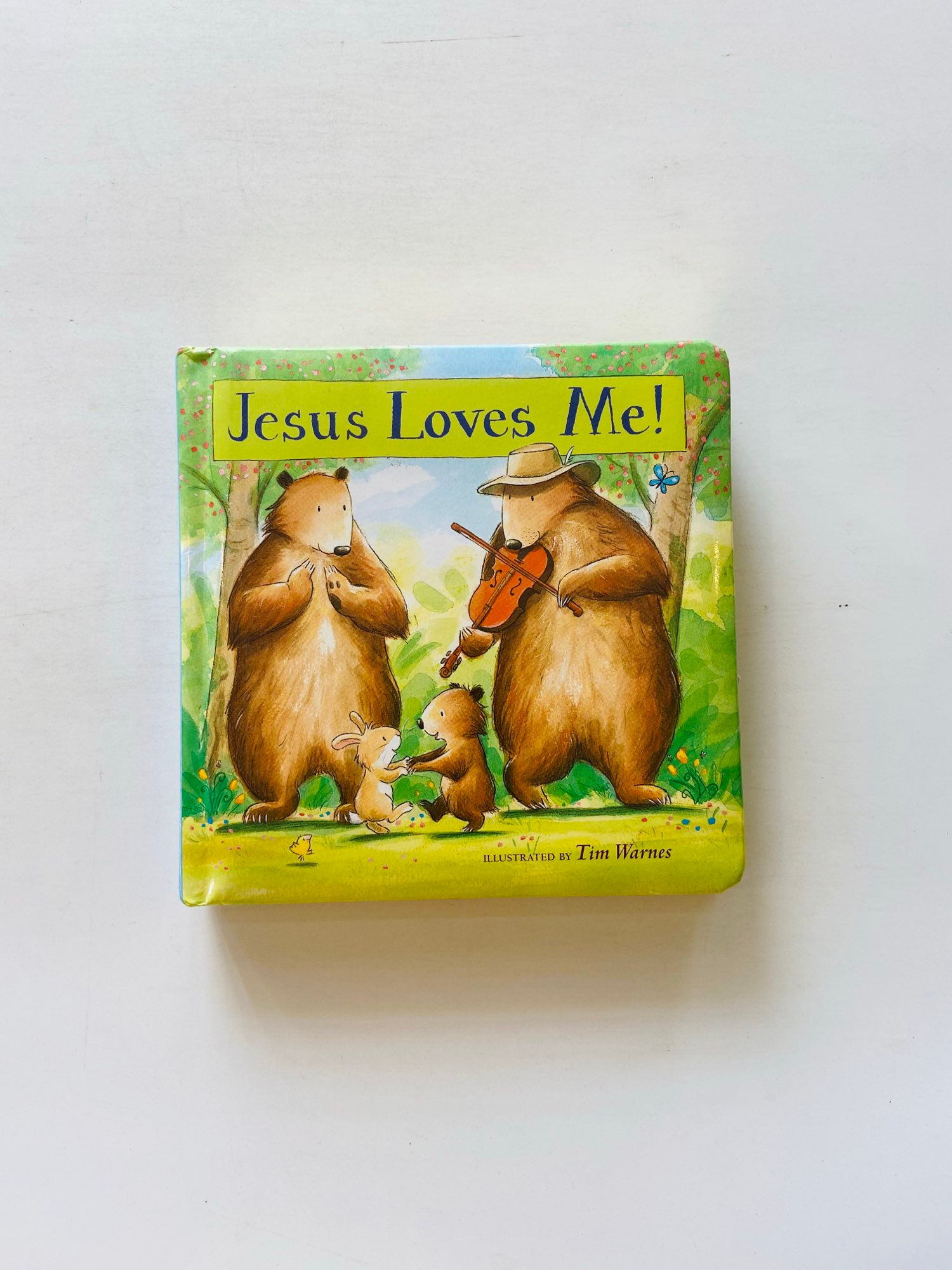 Jesus loves me!