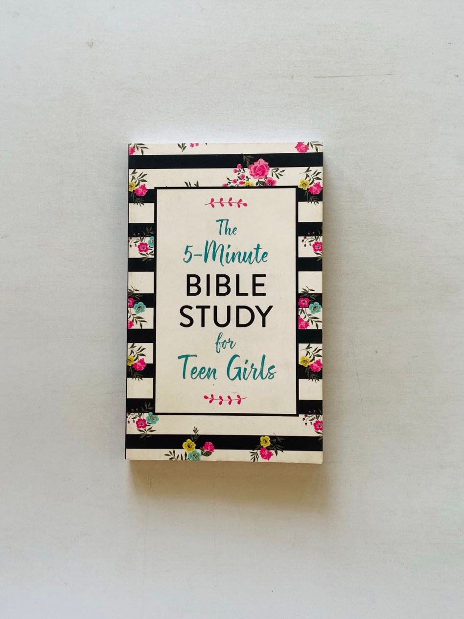 The 5-minutes bible study for teen girls