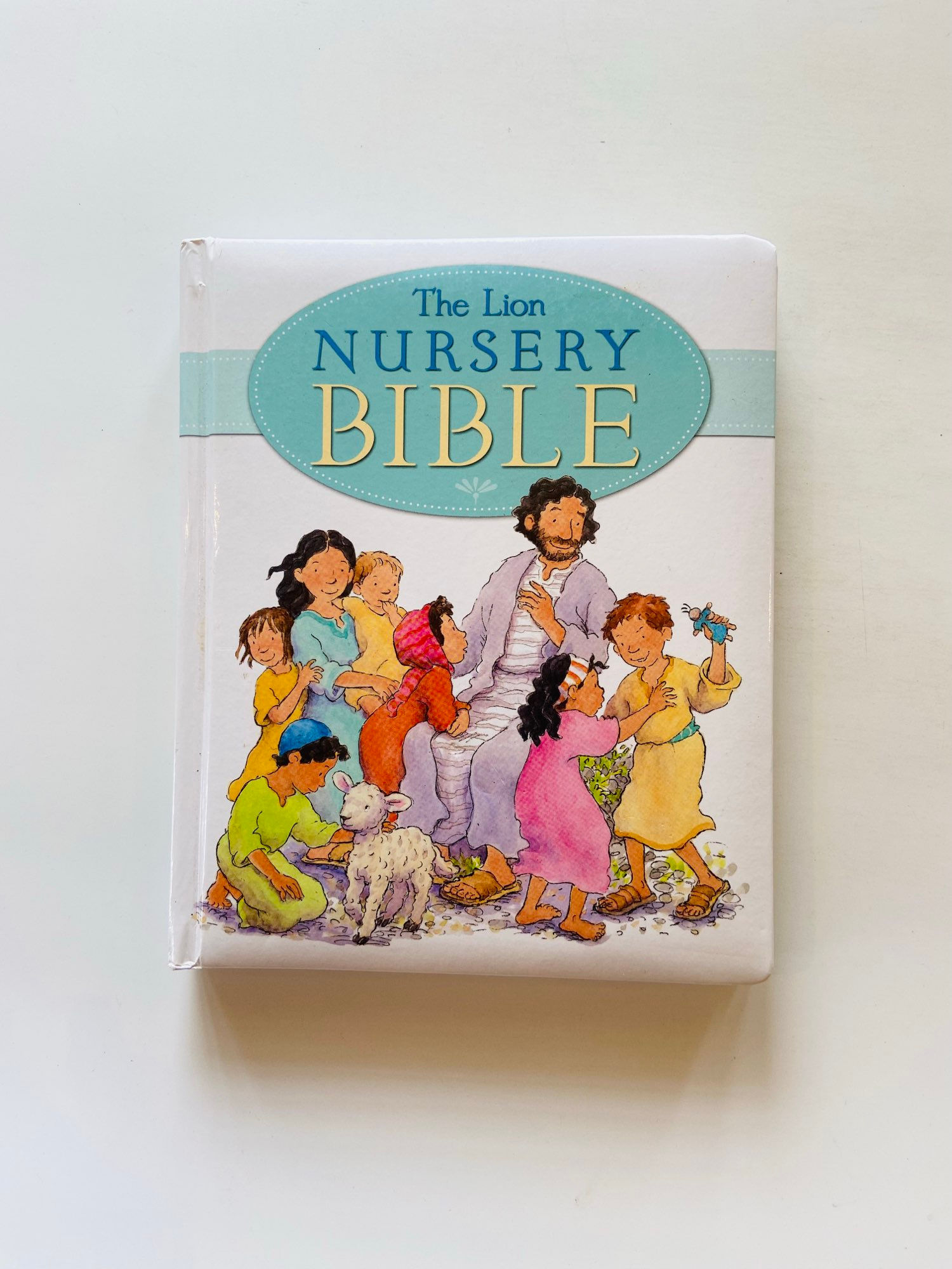 The lion nursery bible