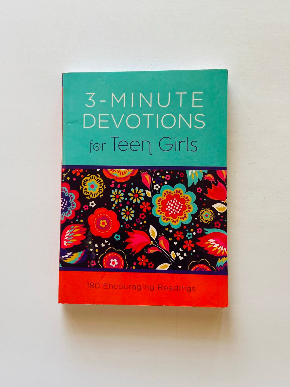 3 - Minutes devotions for teens girls