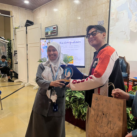 Talkshow Alarm Art 2026 SMP Islam Al Azhar 12 Rawamangun: Inspirasi Berkarya Bersama Kak Rizkymom