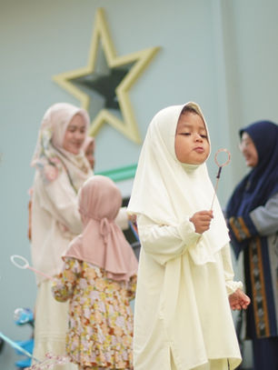 Tips Stimulasi Sensorik Anak Lewat Permainan Gelembung Sabun Playgroup Sakinah Rawamangun