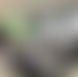 Murid menyusun hasil kegiatan Creative Literacy