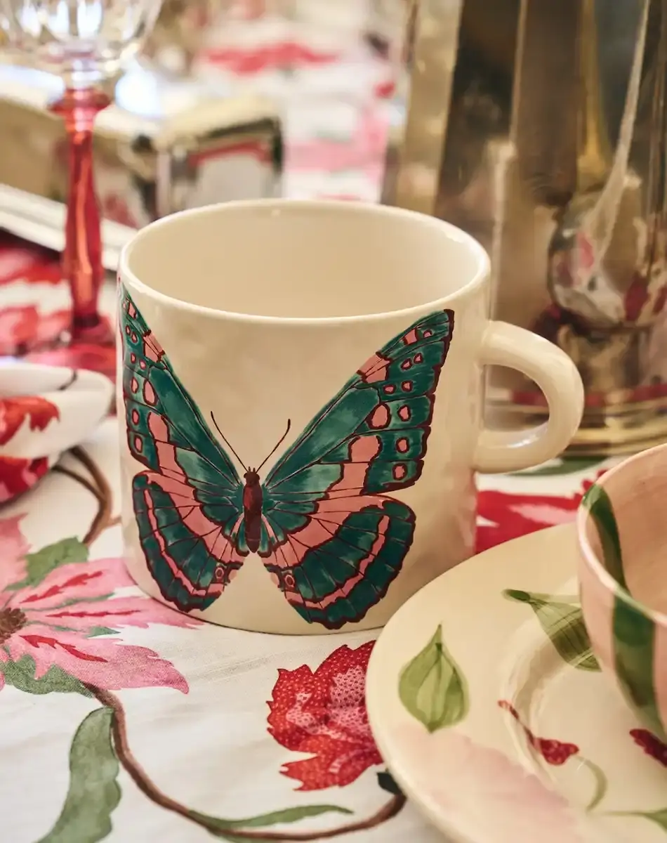 butterfly manor tea mug from anna and nina