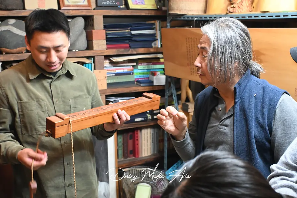 master woodcraft artisan Kim Gyu-seok
