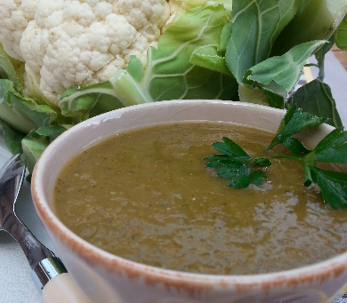 Soupe aux parures de chou-fleur: Anti-Gaspi n°2
