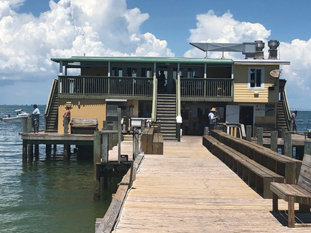 Rod & Reel Pier