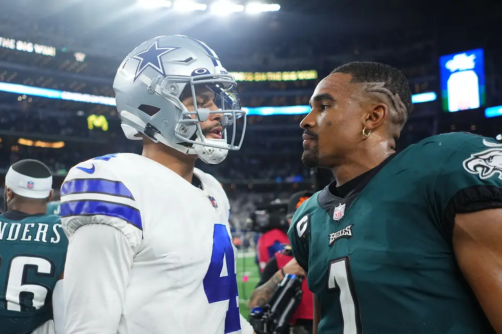 Cowboys QB Dak Prescott (left) and Eagles QB Jalen Hurts (right) in 2023.