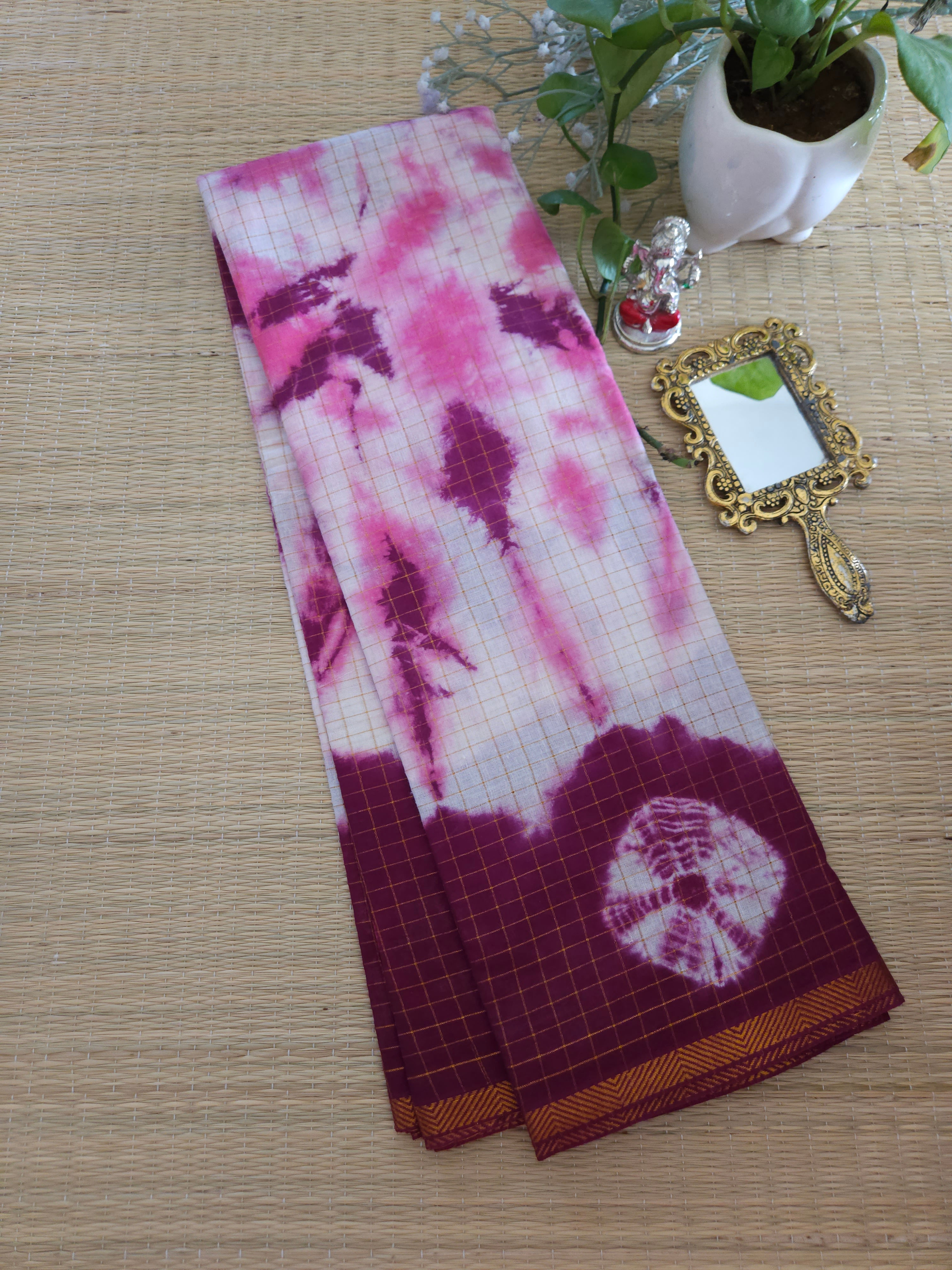 Pure Sungudi cotton saree