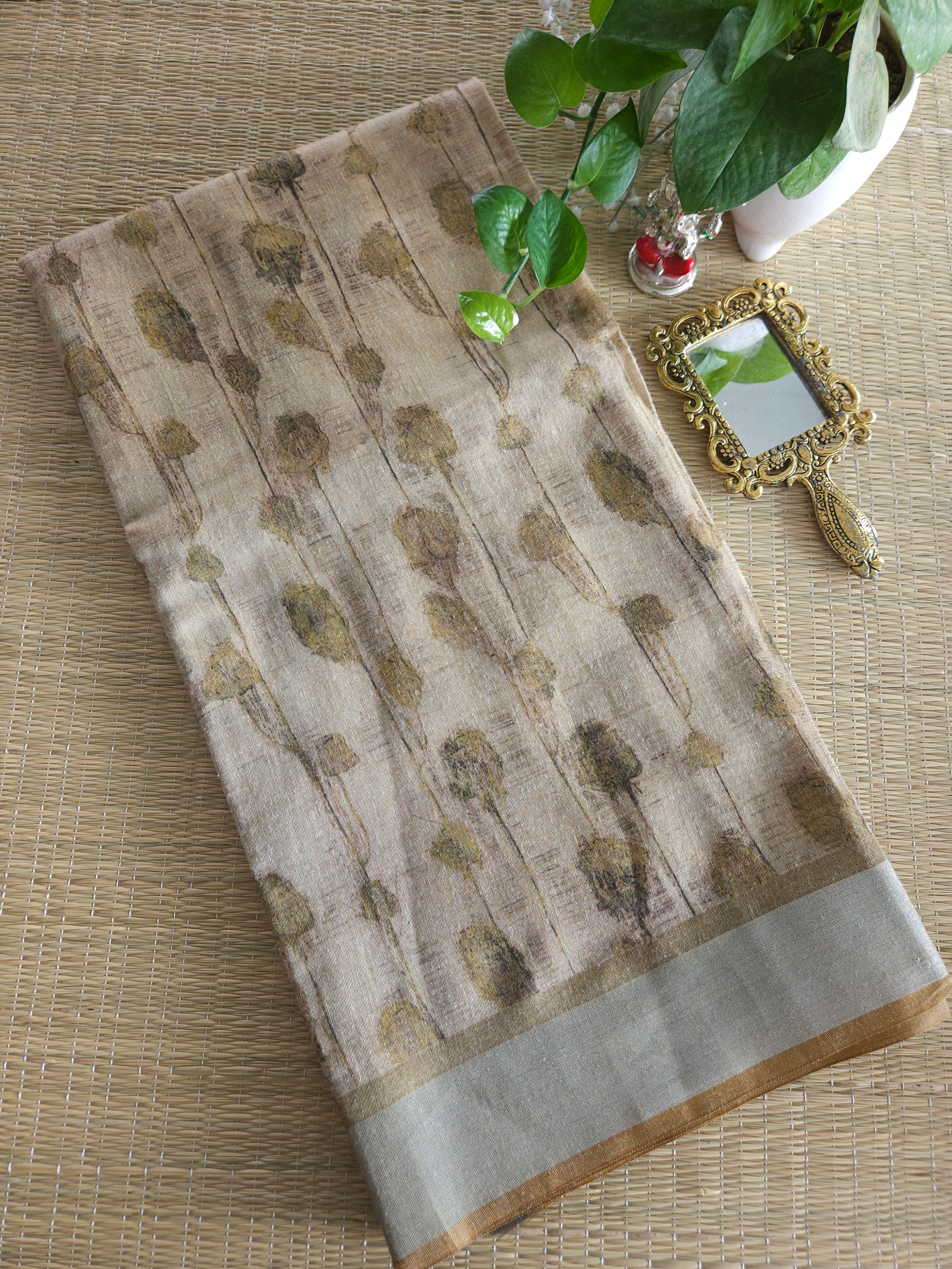 Premium soft Tussar saree