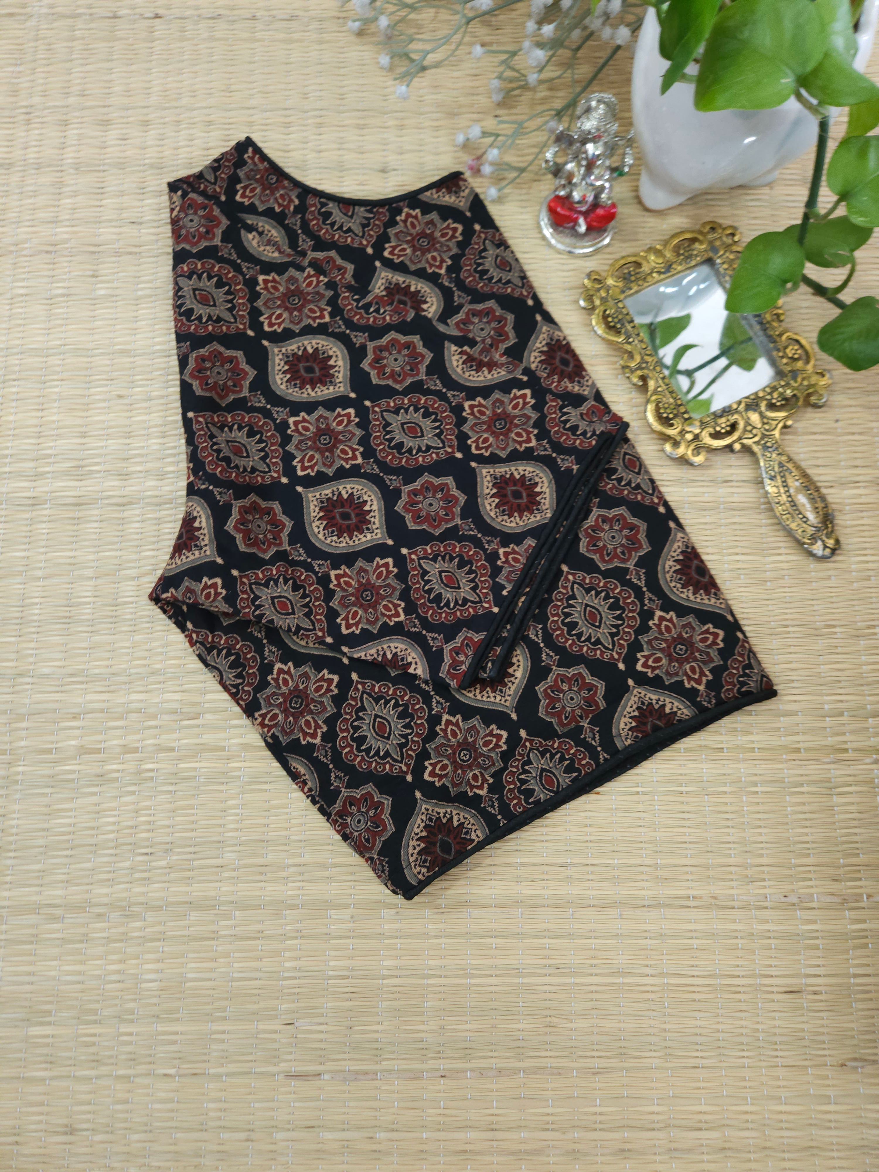 Ready to wear blouse 